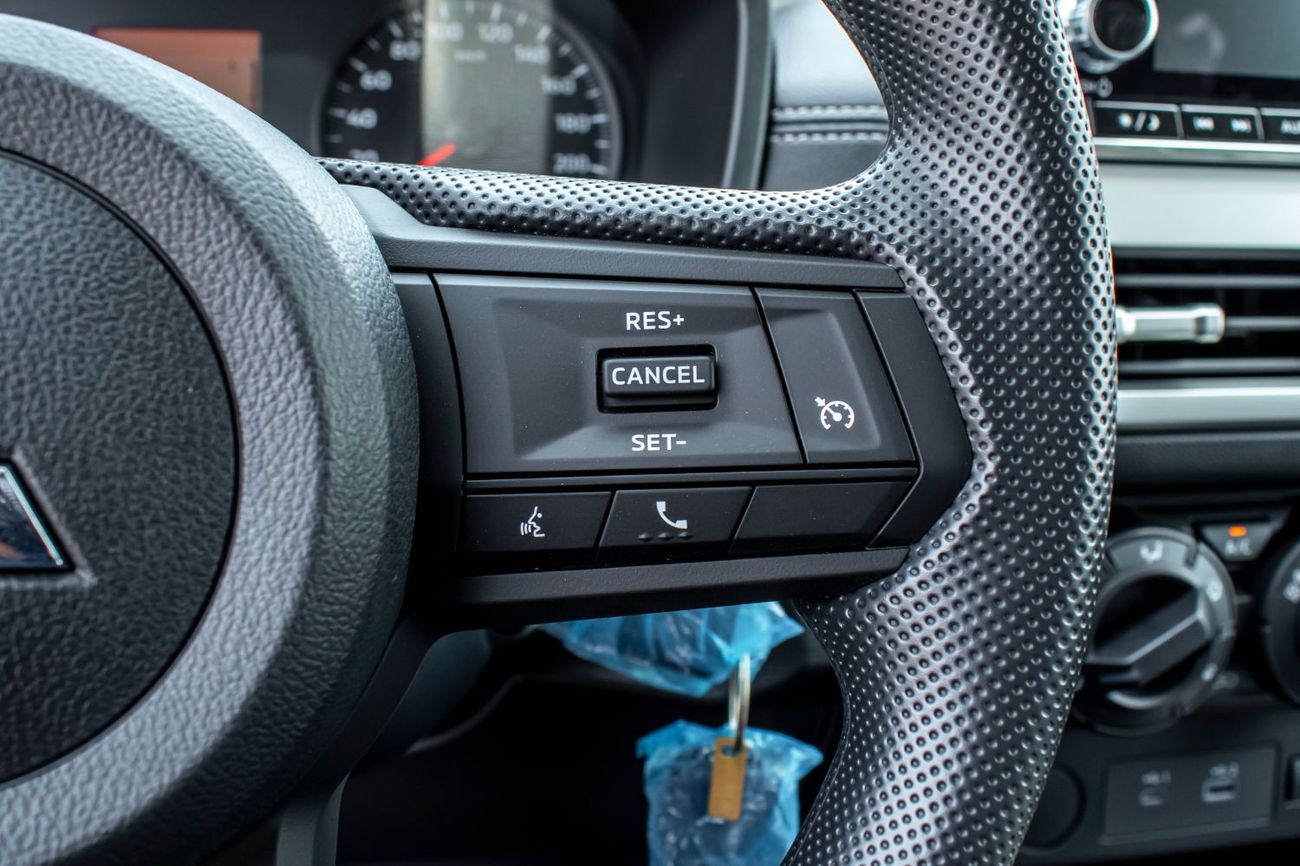 Mitsubishi L200 MITSUBISHI L200 PETROL GLX 2.4L 2025