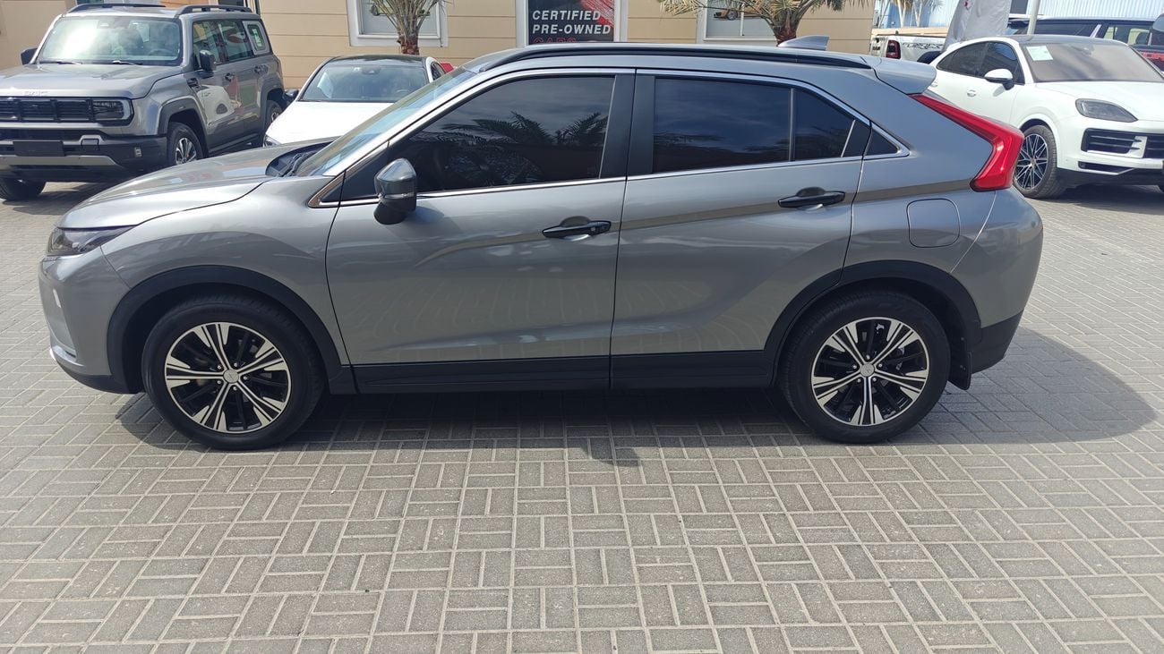 ميتسوبيشي إكلبس كروس GLS Mid 1.5L