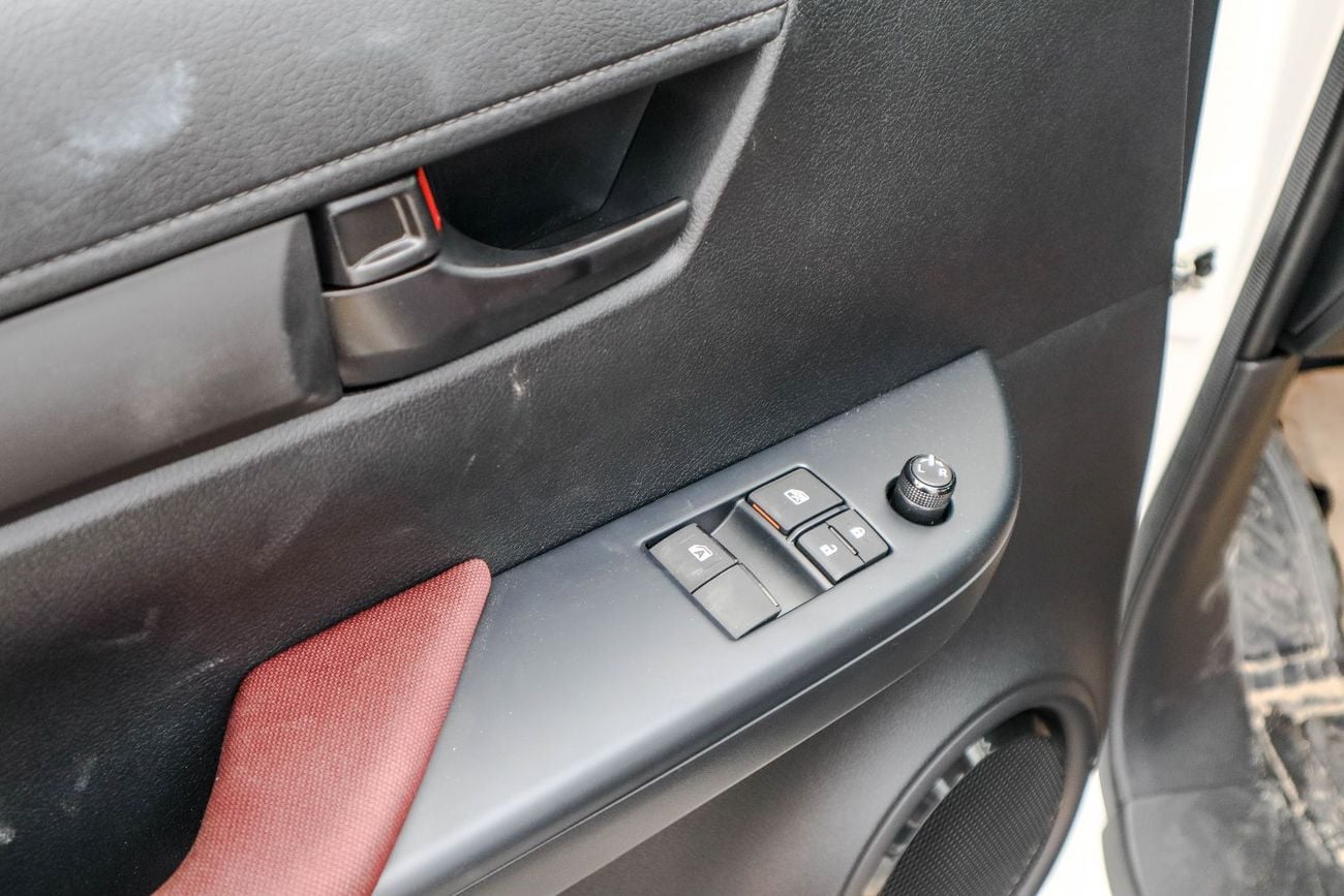 تويوتا هيلوكس toyota hilux single cab (TGN126) 2.7L Pick-up 4WD 2 Doors manual 2026 model without diff lock