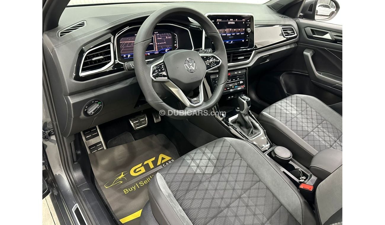 Volkswagen T ROC 2023 Volkswagen T-Roc R-Line, March 2026 VW Warranty, March 2027 VW Service Contract, Low Kms, GCC