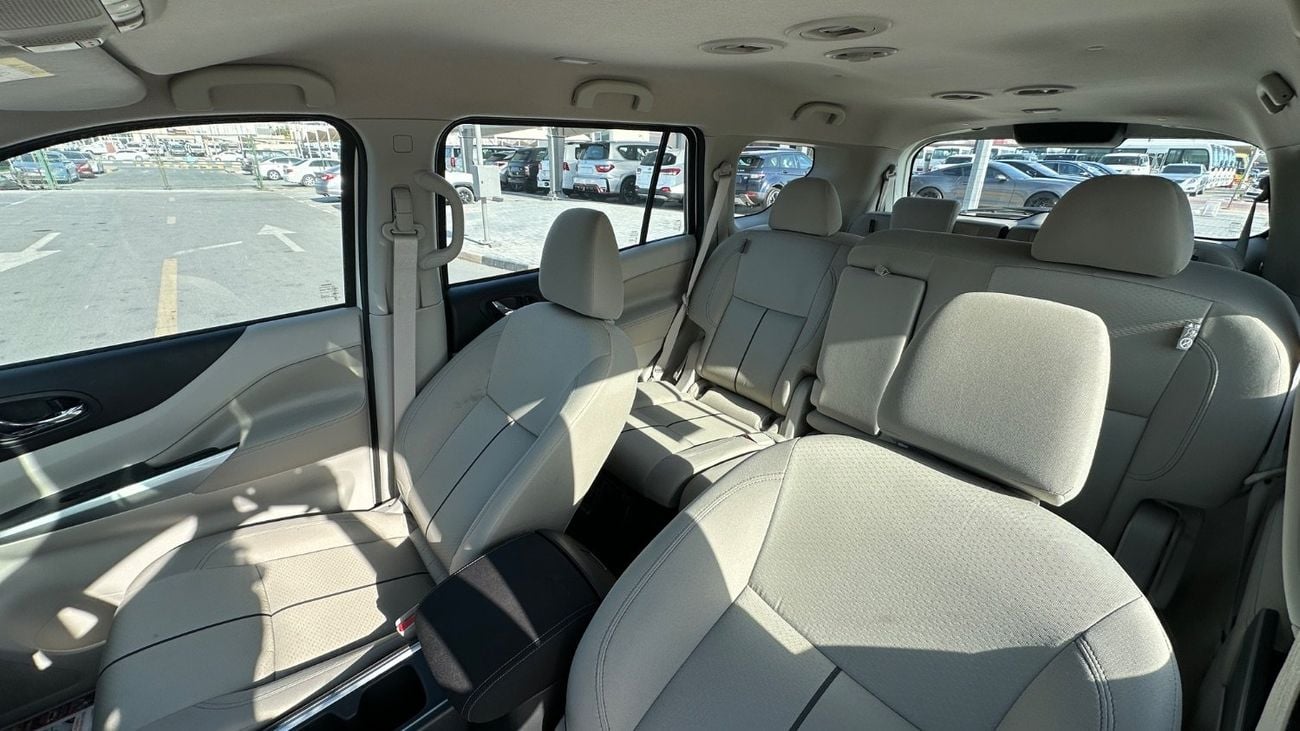 نيسان إكستيرا SE 2.5L RWD