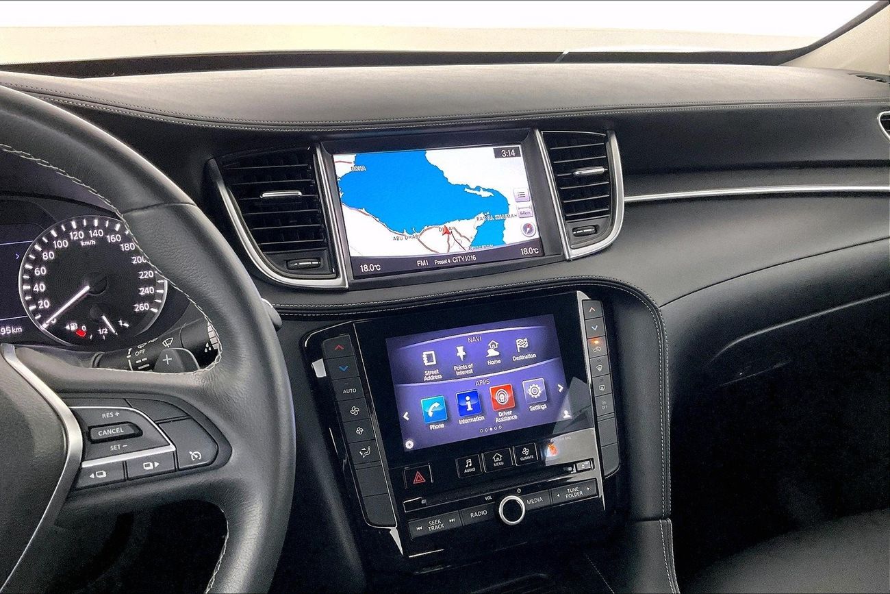 إنفينيتي QX50 Luxe | عرض العيد الحصري | خالية من أضرار الفيضانات