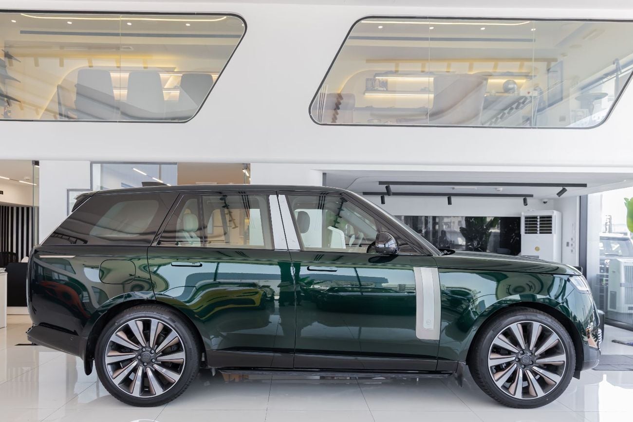 Land Rover Range Rover SV LWB P615 Range Rover | Vogue | SV | GCC | 4.4L Twin-Turbo V8 | SWB | AWD | VIP Rear Seats | 2026