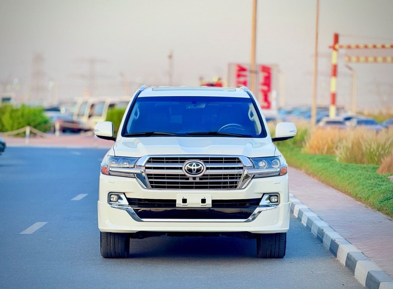 Toyota Land Cruiser GXR 2020 V6 Full Option Top Of The Range