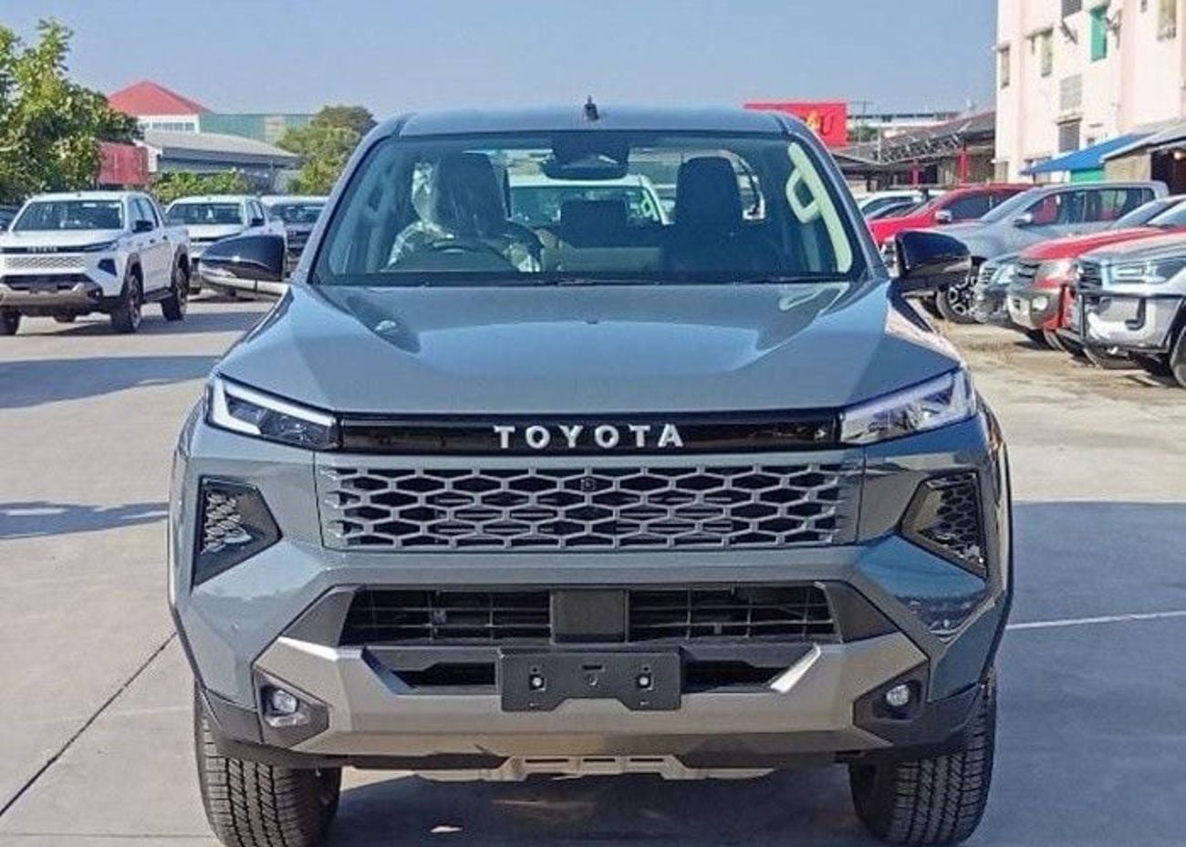 تويوتا هيلوكس New Toyota travo pickup Hilux 2026 RHD diesel engine