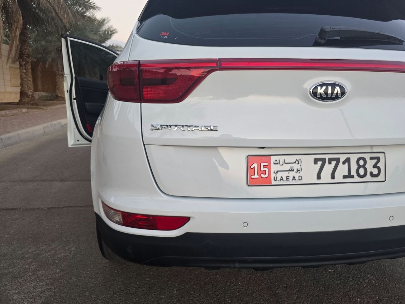 كيا سبورتيج LX 2.4L