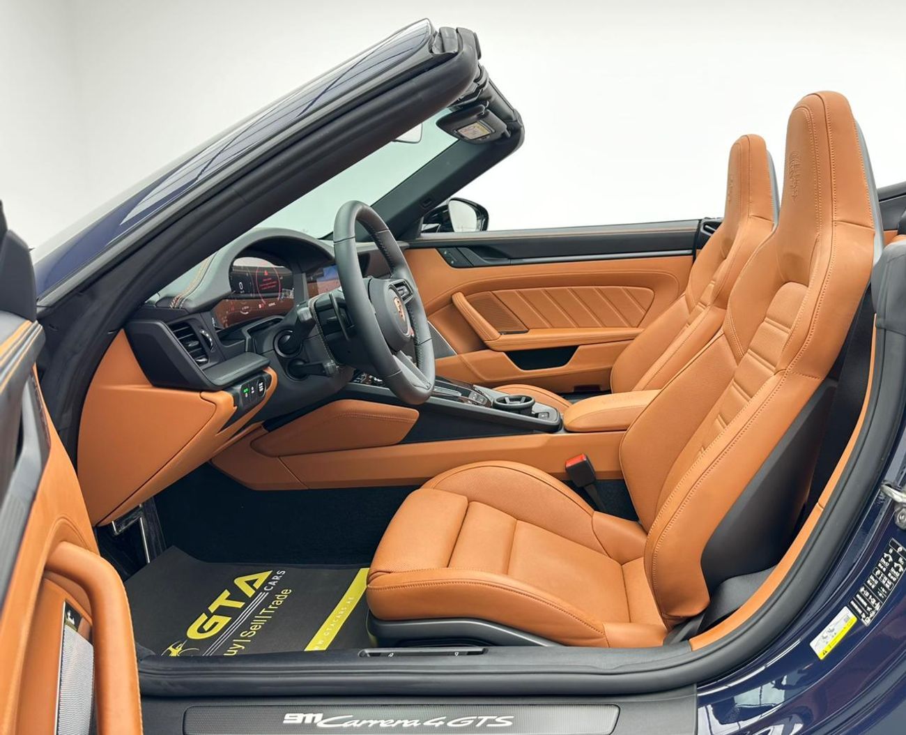 بورش 911 2026 Porsche 911 Carrera 4 GTS T-Hybrid Cabriolet, 11/2030 Porsche Warranty, 11/2028 Porsche Service