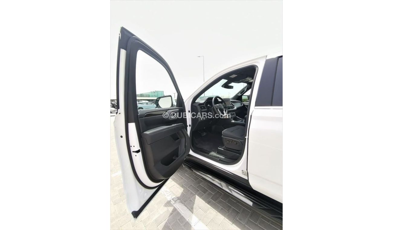 GMC Yukon GMC Yukon SLE - 2023  - White