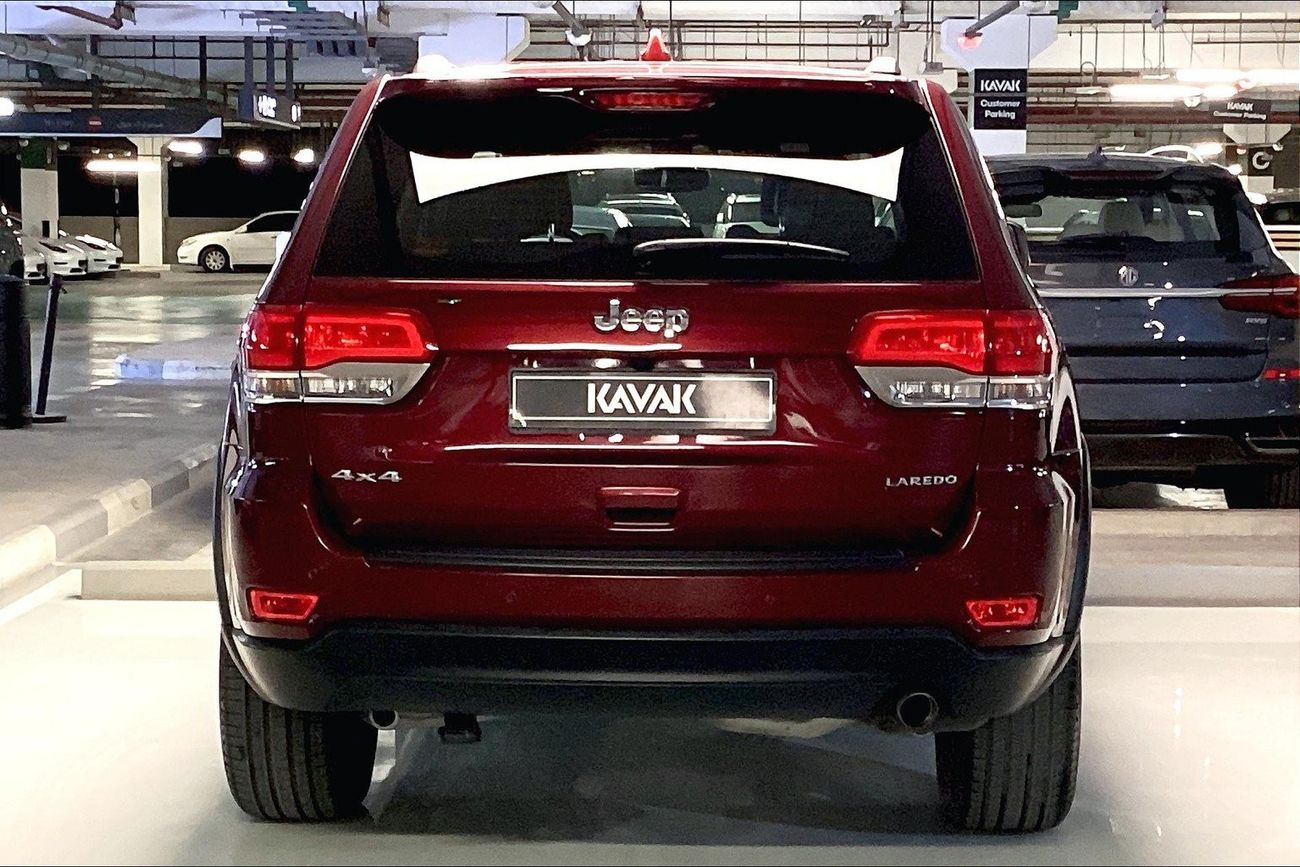 Jeep Grand Cherokee Laredo | Guaranteed Warranty | 0 Down Payment