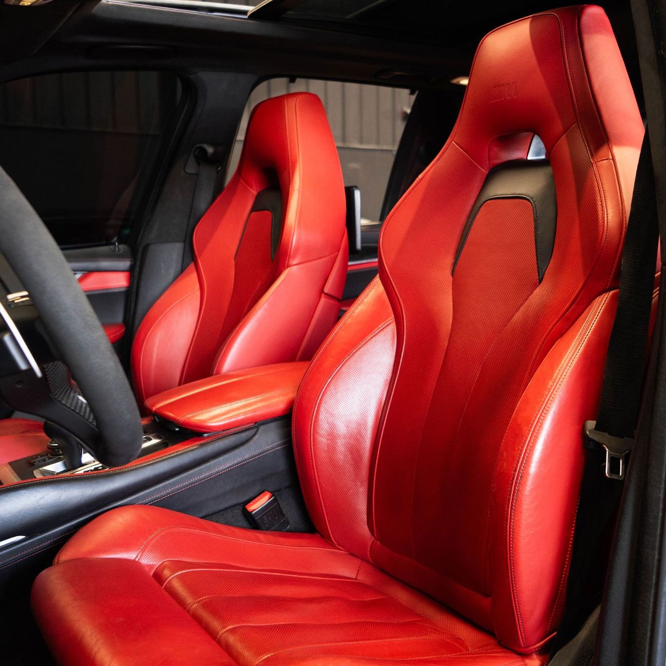 بي أم دبليو X5 M Std 4.4L AED 4,856 pm • 0% Downpayment • BMW X5M • 1 Year Warranty