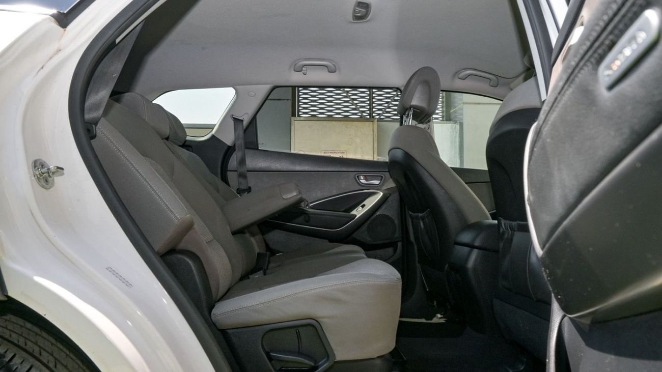 هيونداي سانتا في Original Paint, 7 Seats GL 3.3L