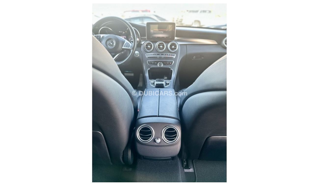 Mercedes-Benz C 200 AMG Pack