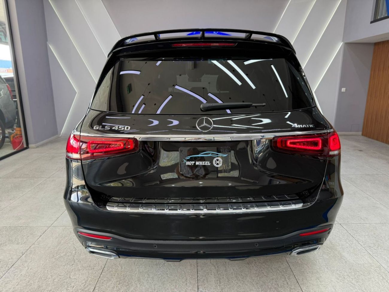 مرسيدس بنز GLS 450 Premium + 3.0L (389 HP)