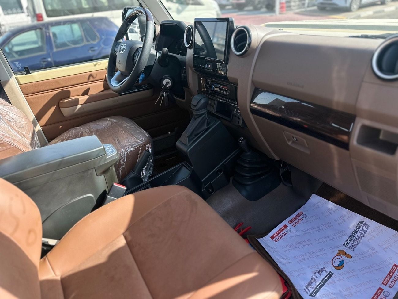 تويوتا لاند كروزر بيك آب