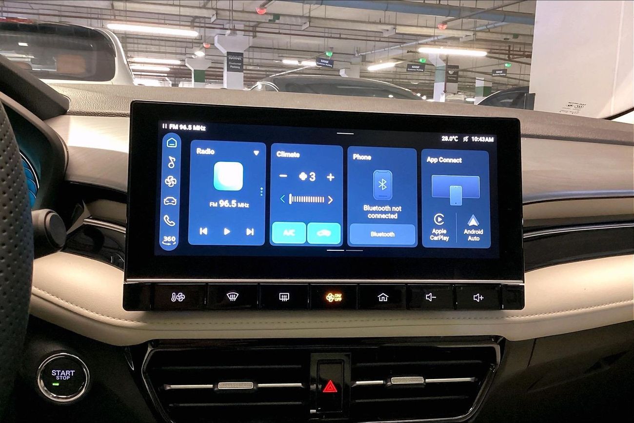 MG 5 Luxury | National Day | Start 2026 with the ideal drive | Guaranteed Warranty | 0 Down Payment