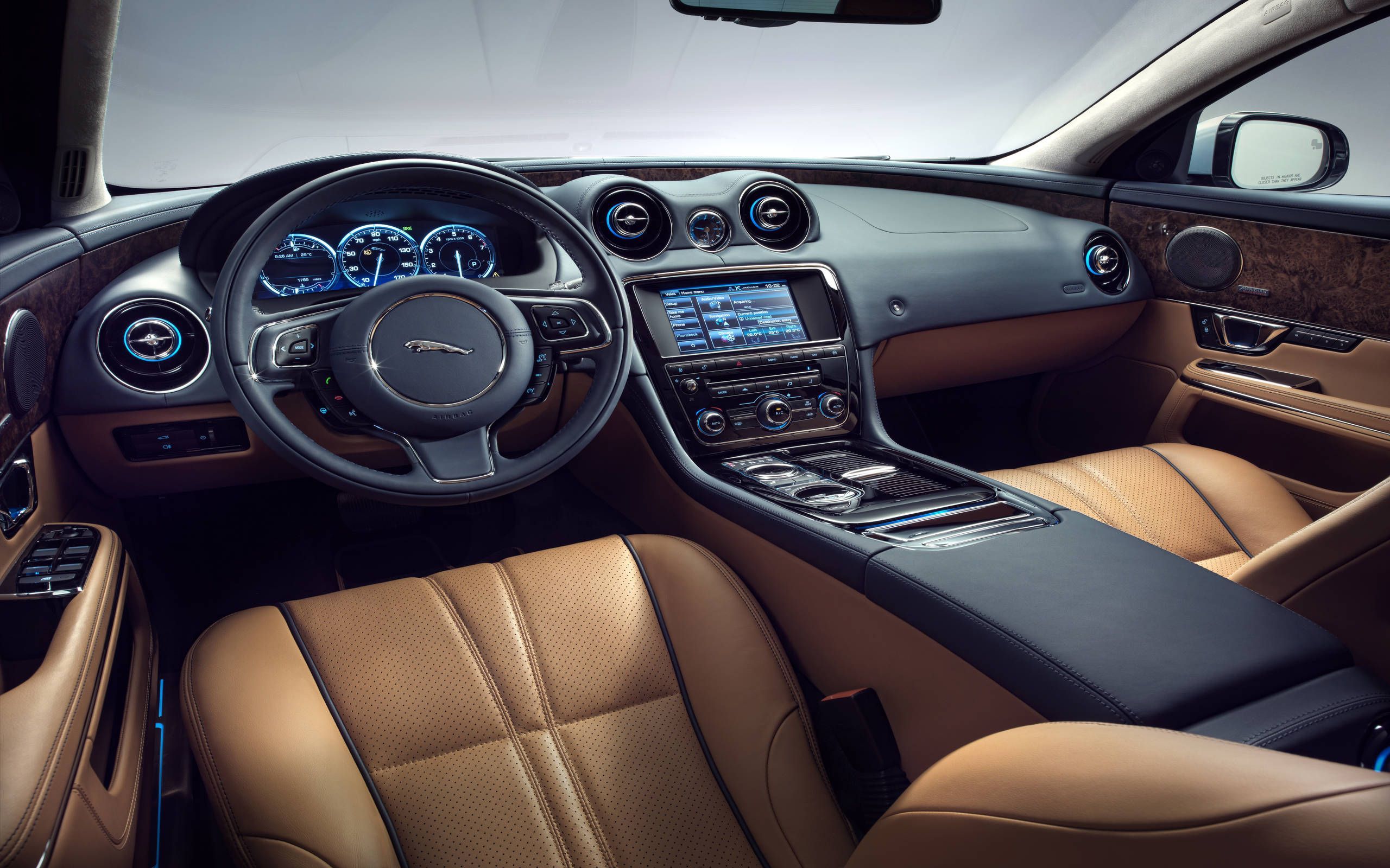جاكوار XJL interior - 4