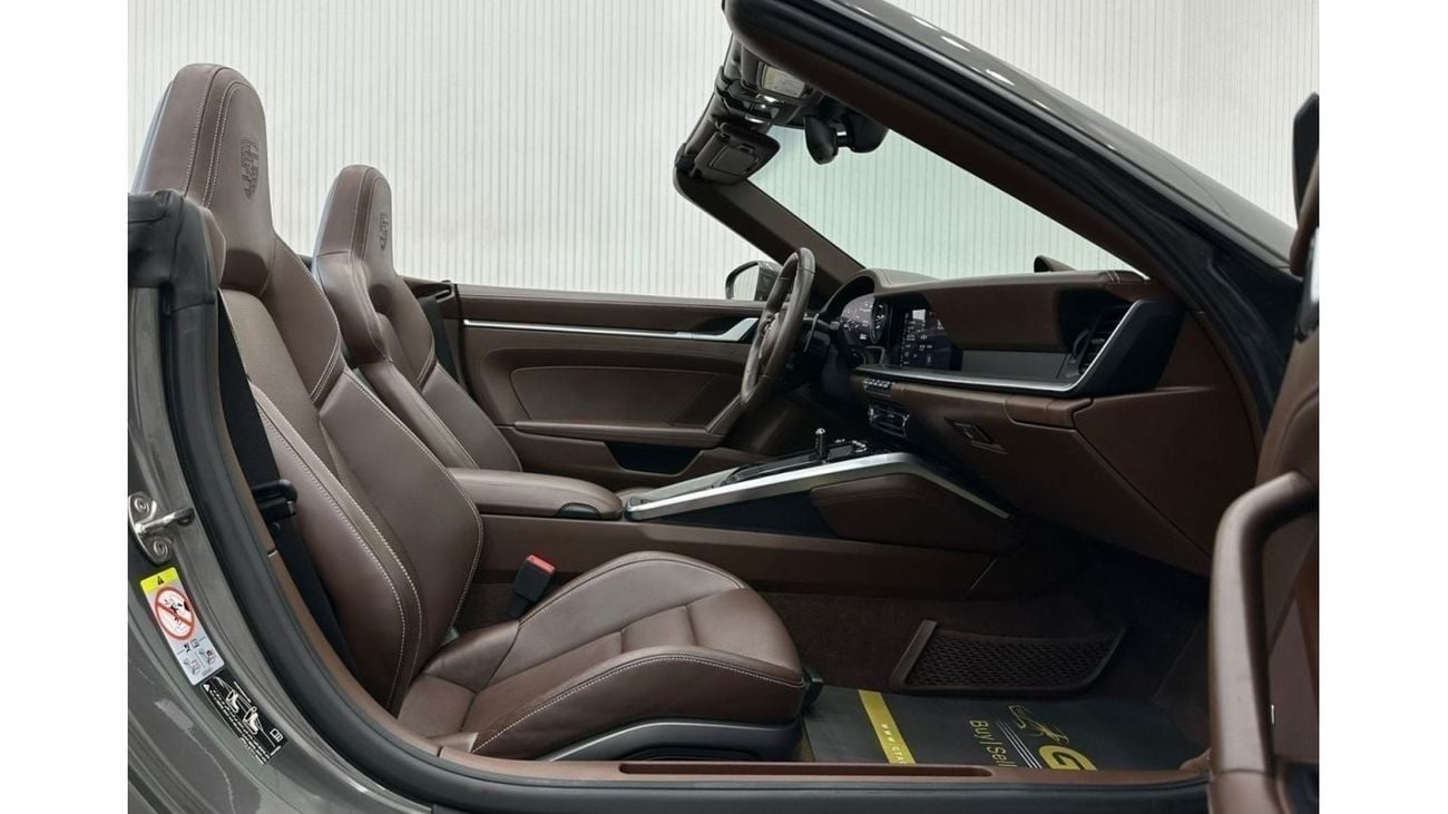 Porsche 911 2020 Porsche 911 Carrera S, November 2025 Porsche Warranty, Full Porsche Service History, GCC