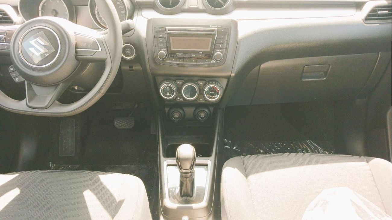 Suzuki Swift Suzuki Swift 1.2L Petrol Mid Top 2024YM