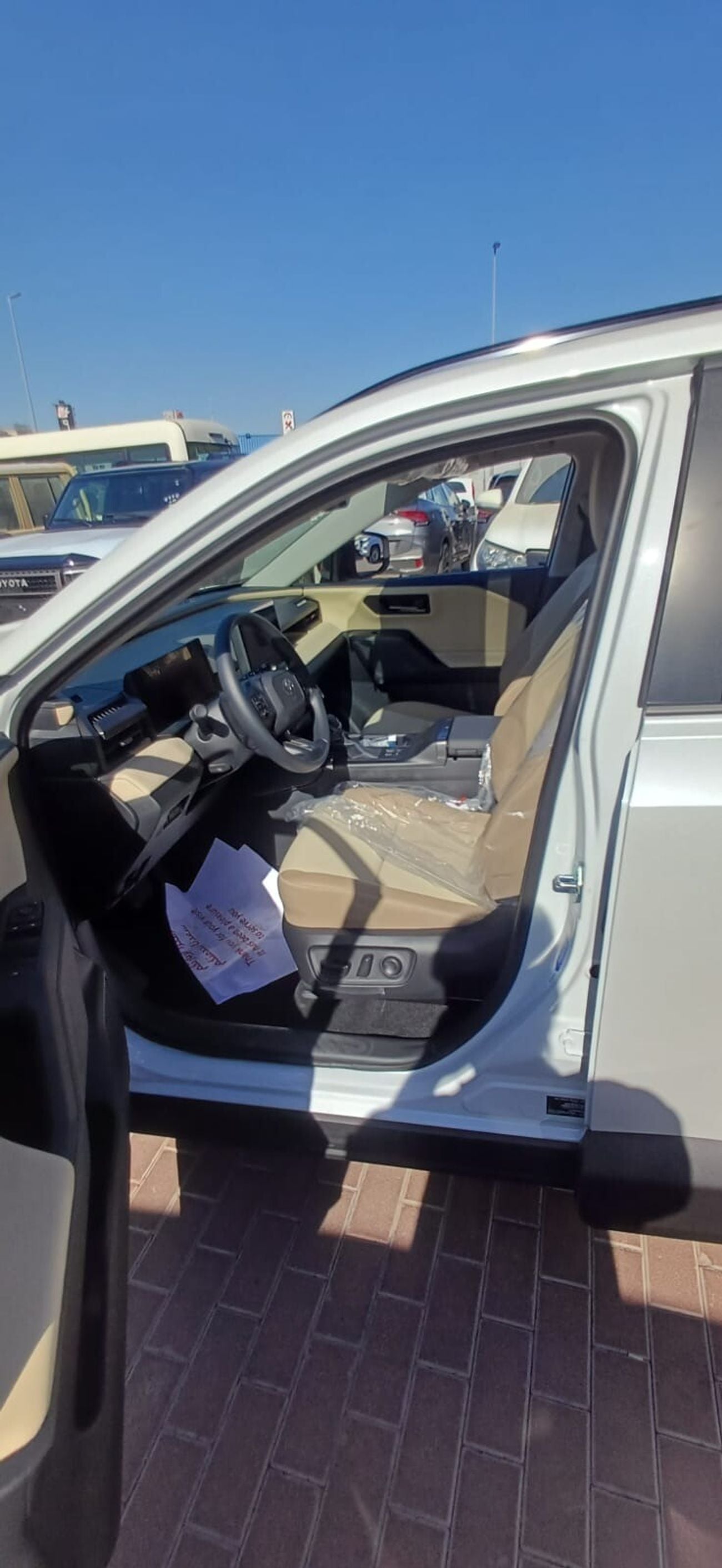 تويوتا راف ٤ AWD