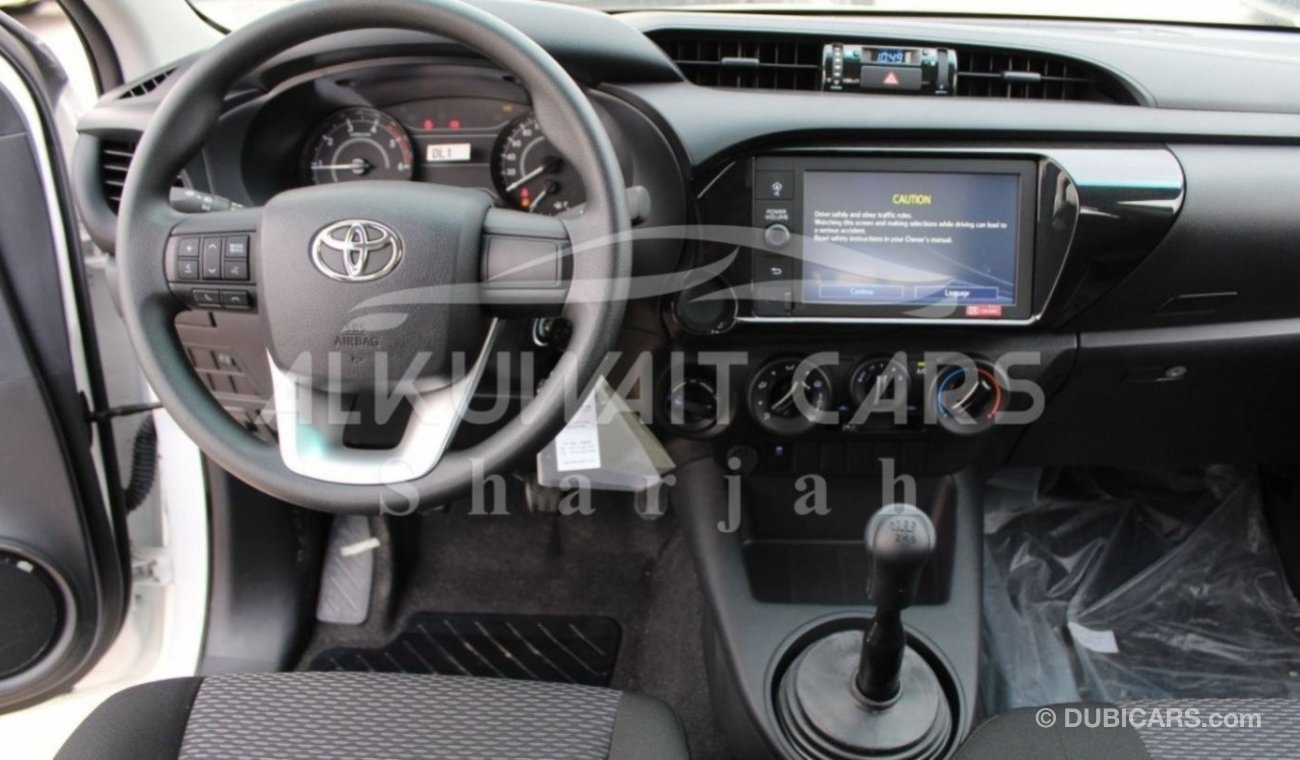 Toyota Hilux Basic 2.4D MT - MY2024