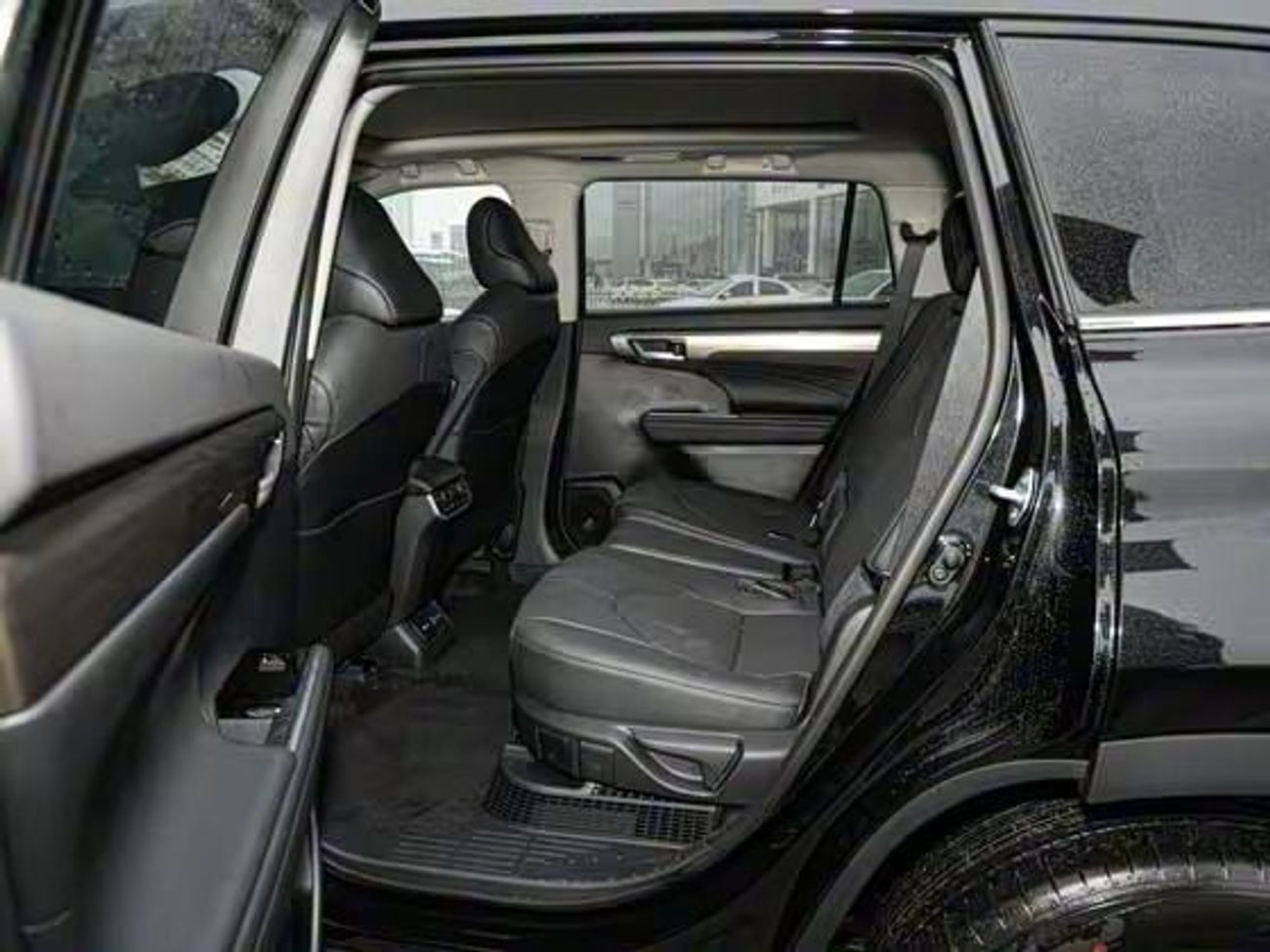 Toyota Highlander FULLEST OPTION WITH JBL, HUD