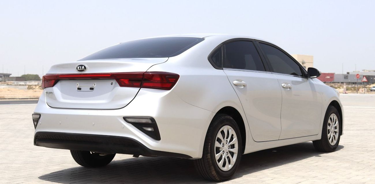 Kia Cerato Kia Cerrato car model 2020, Gulf specifications, accident-free, mileage 95,000 kilometers, with a 16