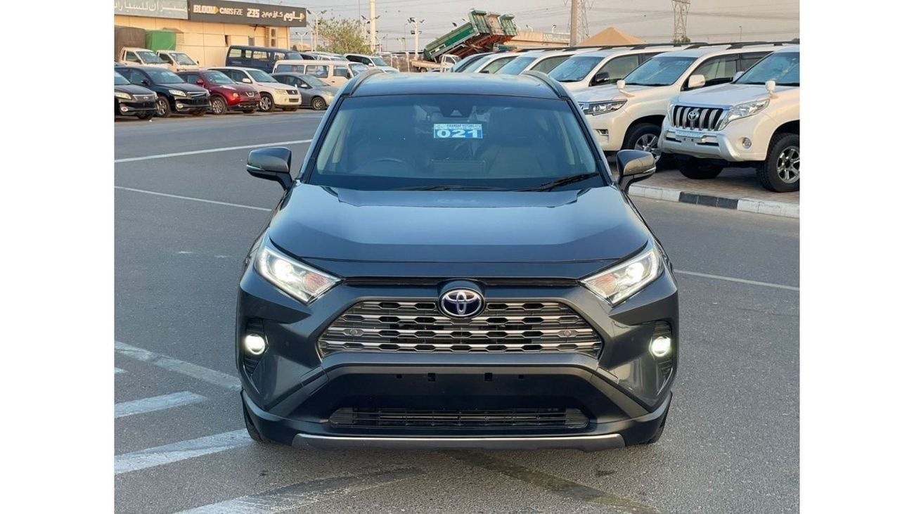 تويوتا راف ٤ *Offer*2021 Toyota RAV4 Hybrid - 2.5L V4 - Right Hand Drive - Japan Specs --UAE PASS