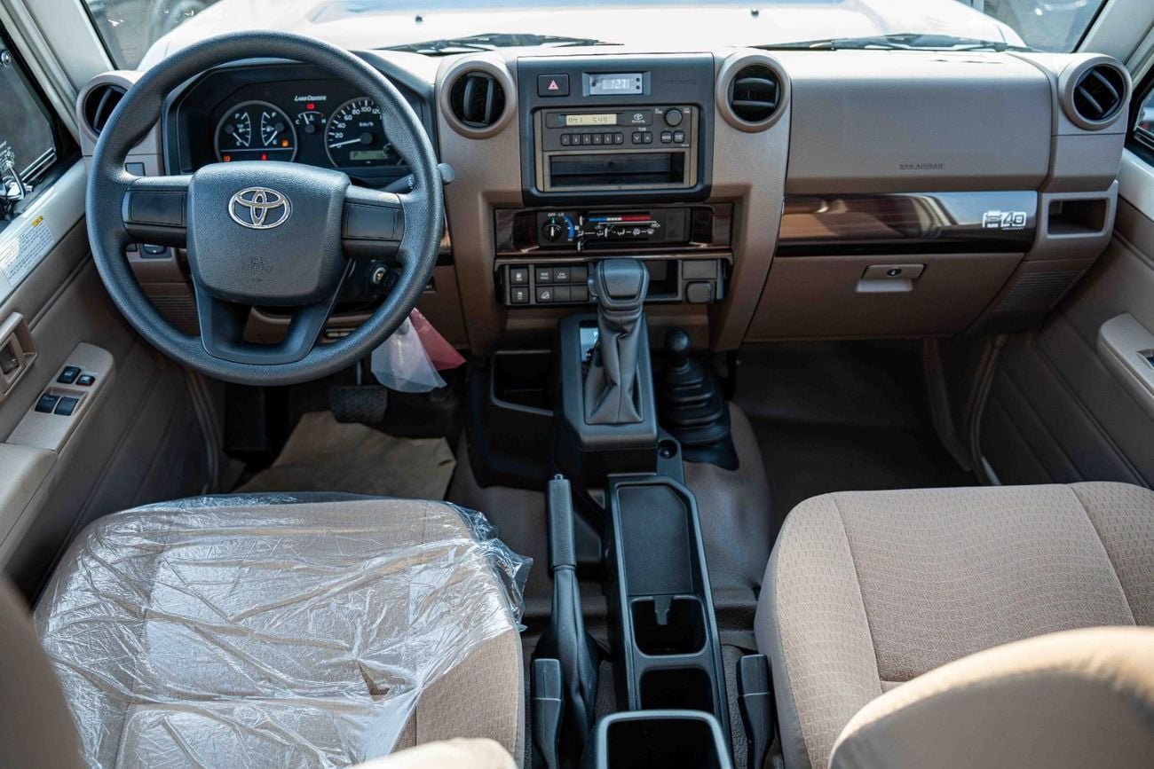 Toyota Land Cruiser Pick Up Toyota Land Cruiser LC79 Pickup 2.8L Diesel