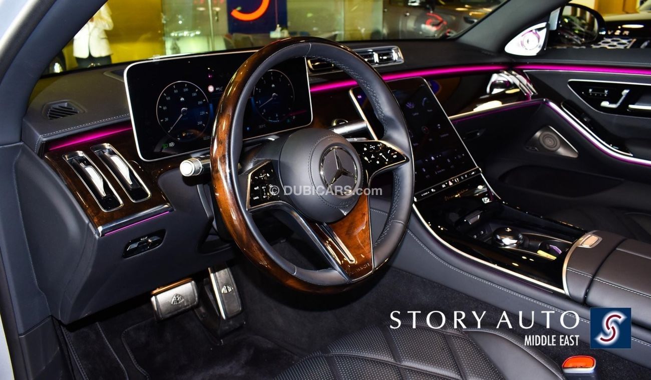 مرسيدس مايباخ S680 مايباخ V12