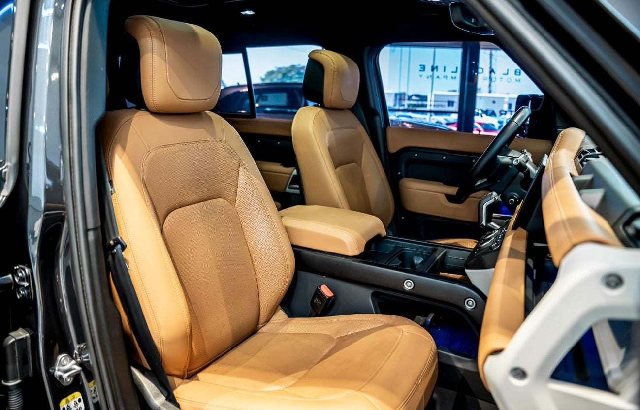 لاند روفر ديفندر 110 HSE P400 3.0L 2023 Urban Defender HSE P400, 2028 Land Rover Warranty + Service, Low KMs, GCC1