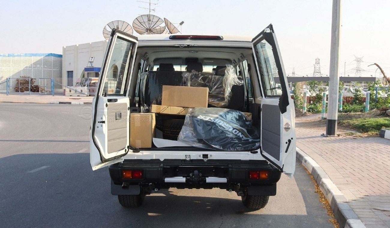 Toyota Land Cruiser 70 2025 Model Toyota Land Cruiser Hardtop LC76, 2.8L Diesel 4WD 5M/T