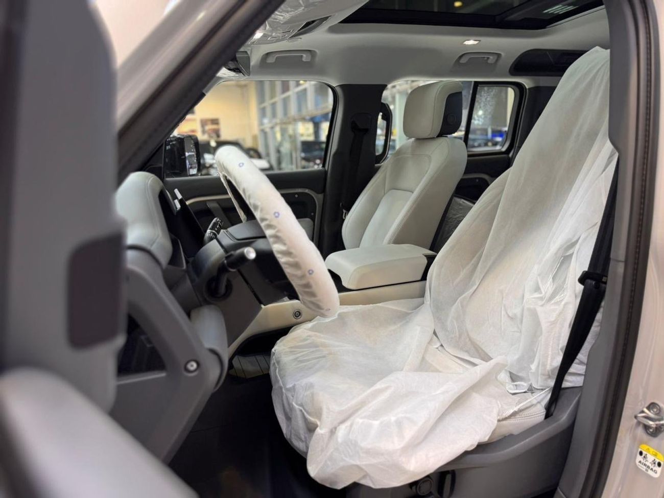 لاند روفر ديفندر  DEFENDER X DAYNAMIC HSE P 400