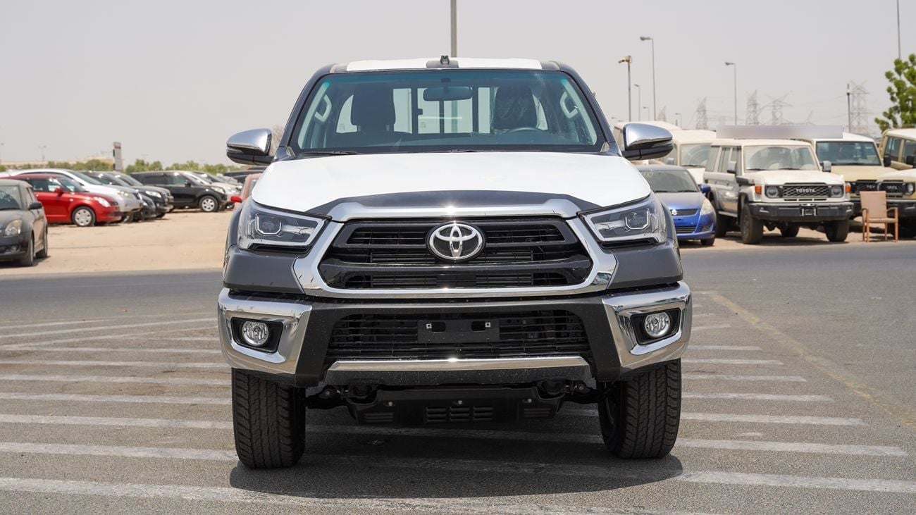 Toyota Hilux 2025 TOYOTA HILUX 2.4L 4WD DOUBLE CAB DIESEL M/T GREY