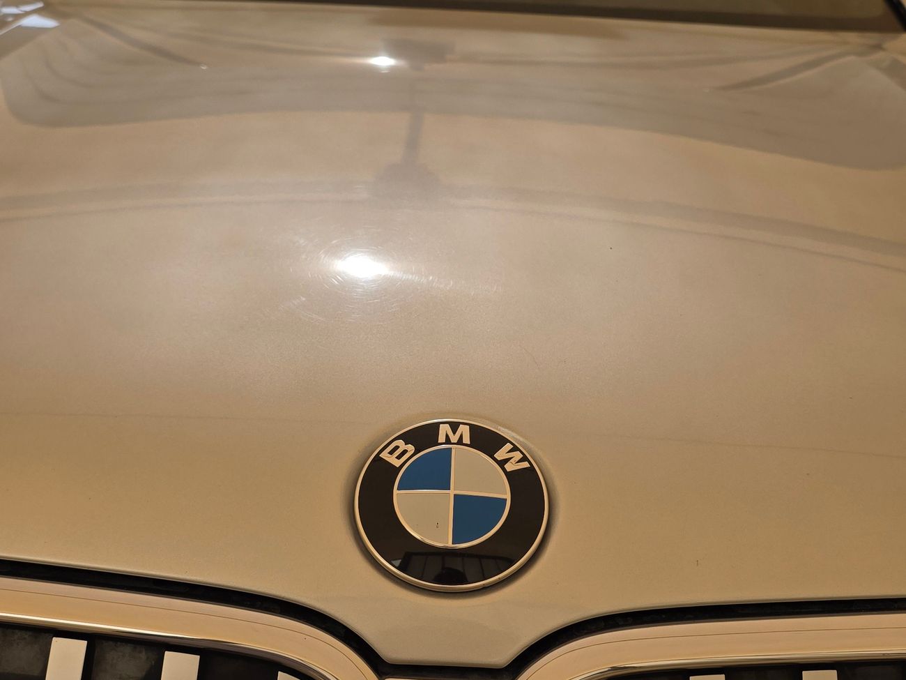 بي أم دبليو 740i