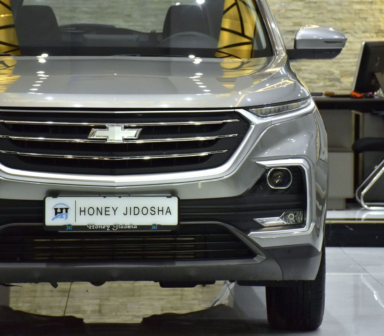 Chevrolet Captiva EXCELLENT DEAL for our Chevrolet Captiva Premier ( 2023 Model ) in Grey Color GCC Specs