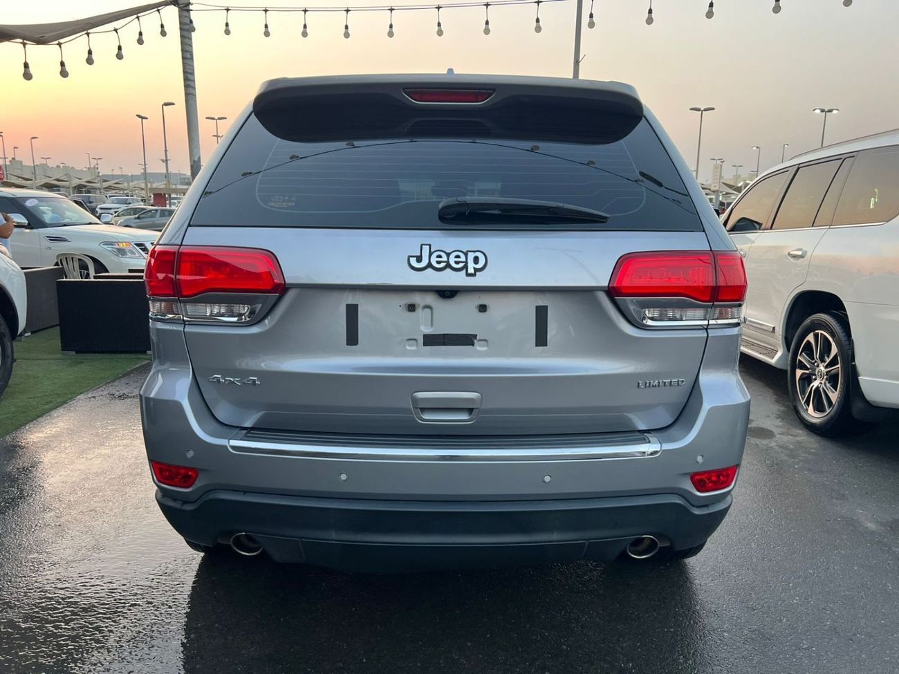 جيب جراند شيروكي Limited 3.6L