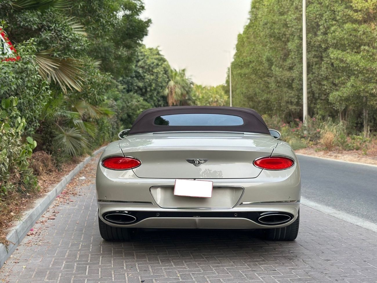 بنتلي كونتيننتال جي تي 4.0T V8 | 2019 | GCC Specs | Immaculate Condition | Full Bentley History