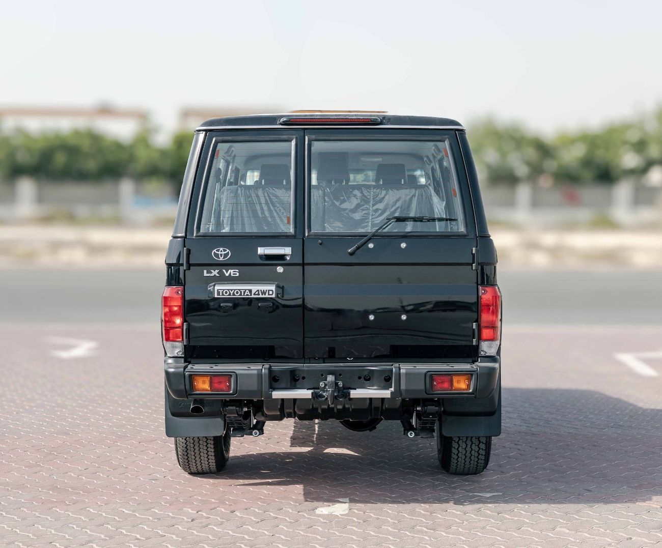 Toyota Land Cruiser LC76 Hardtop LX 4.0L - Manual - Attitude Black Inside Bluish Grey | Export Only