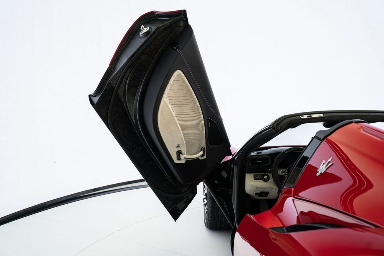 مازيراتي MC20 تشيلو Maserati MC20 Cielo