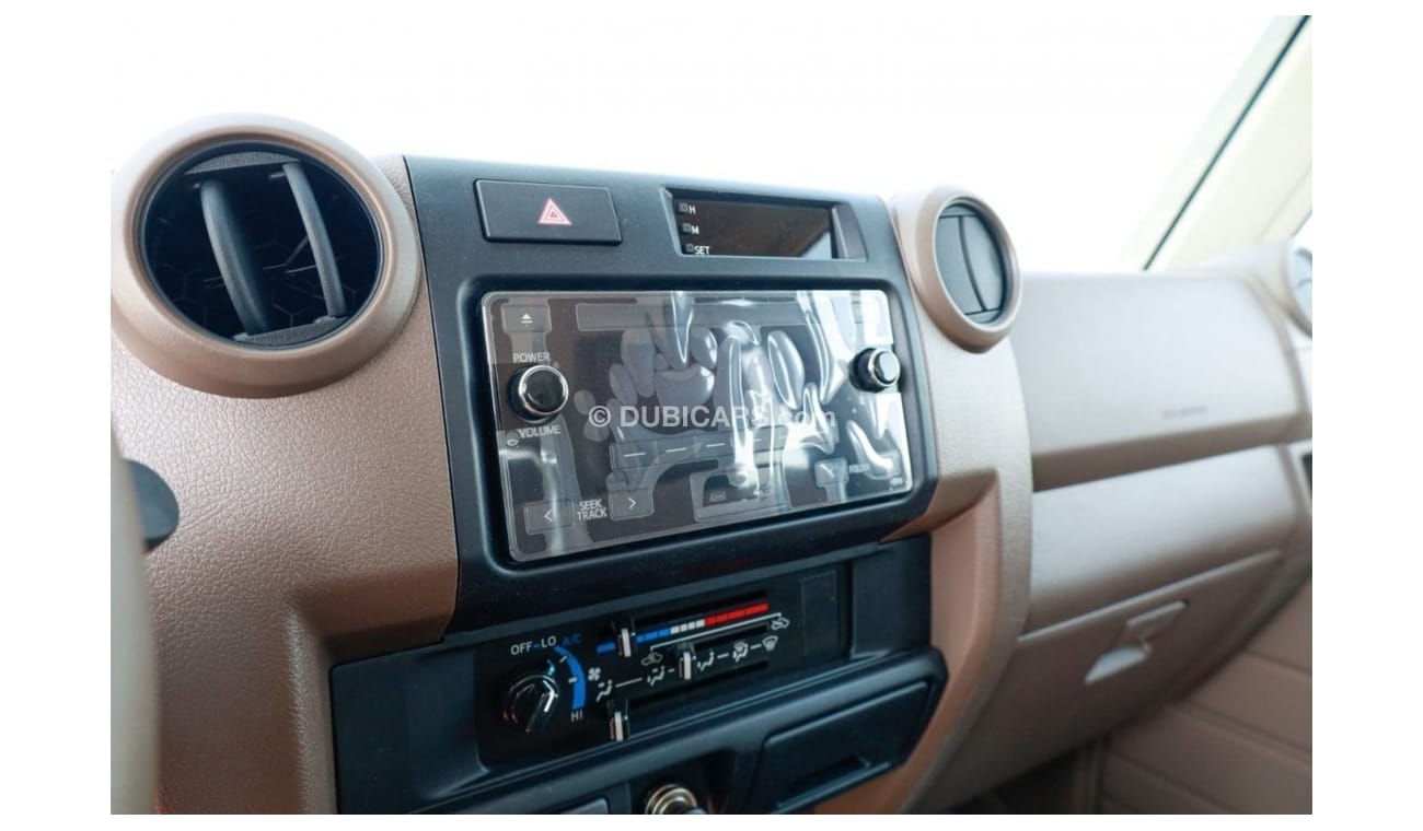 تويوتا لاند كروزر بيك آب LANDCRUISER 4.5 MT DOUBLE CABIN PICKUP WHITE 2023 * EXPORT ONLY *