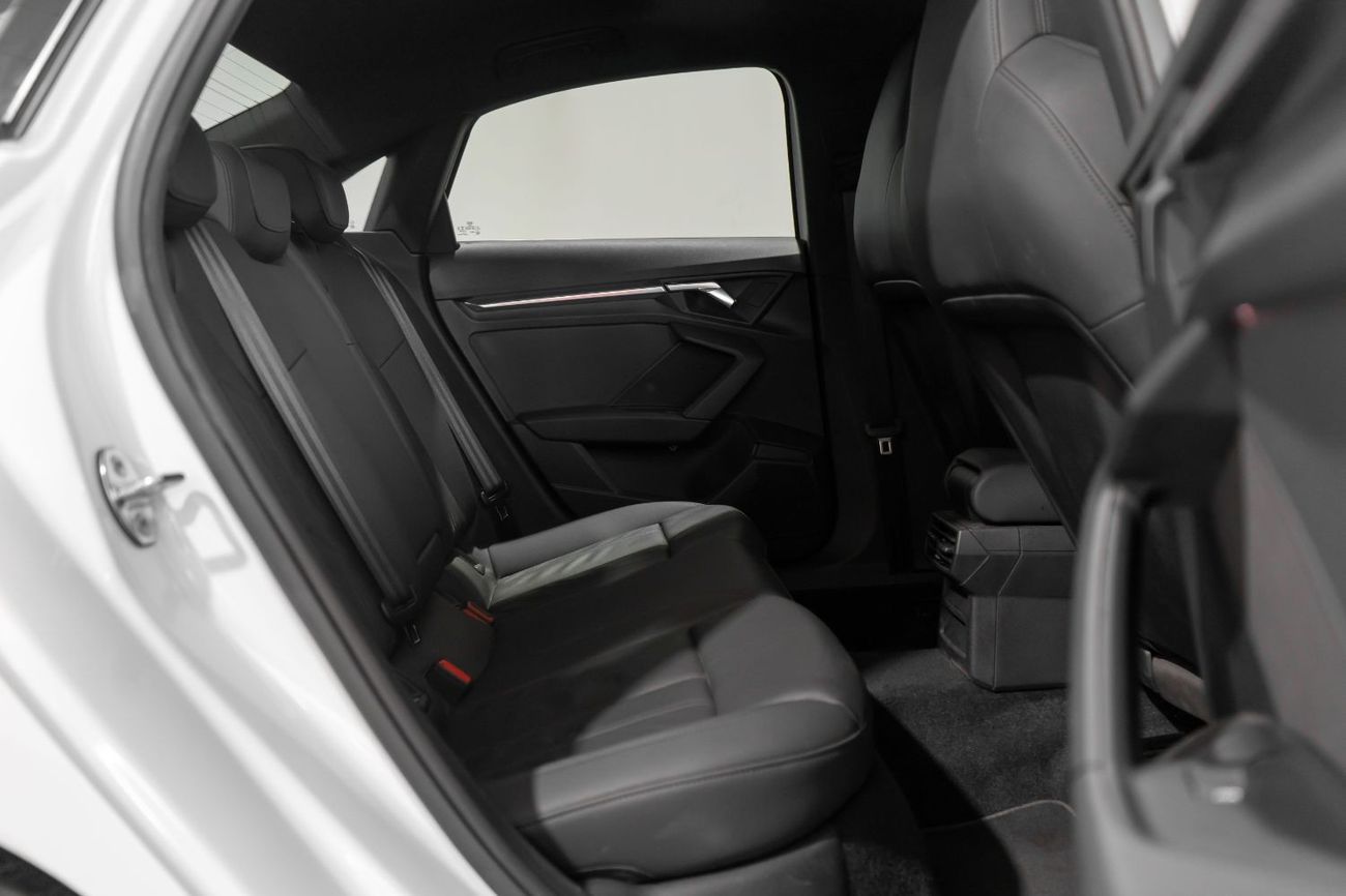 Audi A3 2023 Audi A3 35TFSi S-Line / Full Service History / Audi Warranty & Service Pack