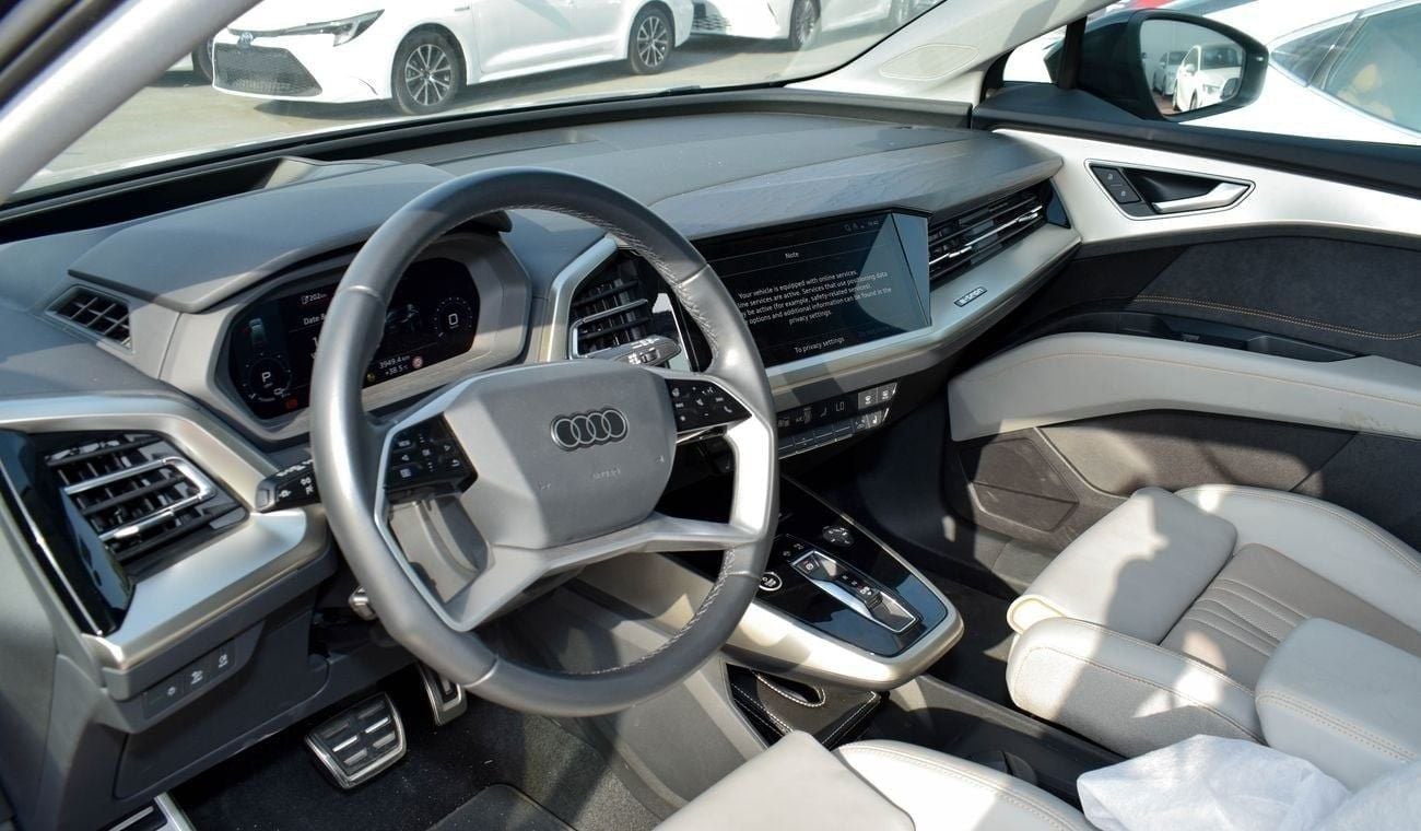 أودي Q5 40 e-tron