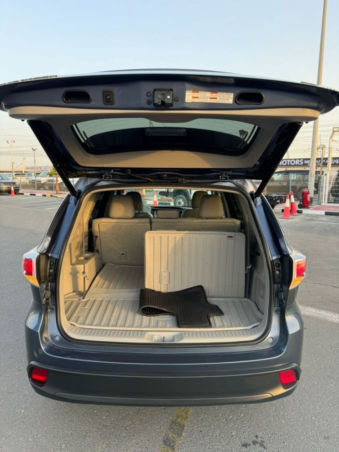 تويوتا هايلاندر TOYOTA HIGHLANDER LE, 4x4, FULL OPTION