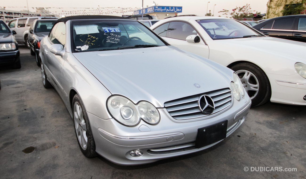 Mercedes-Benz CLK 320