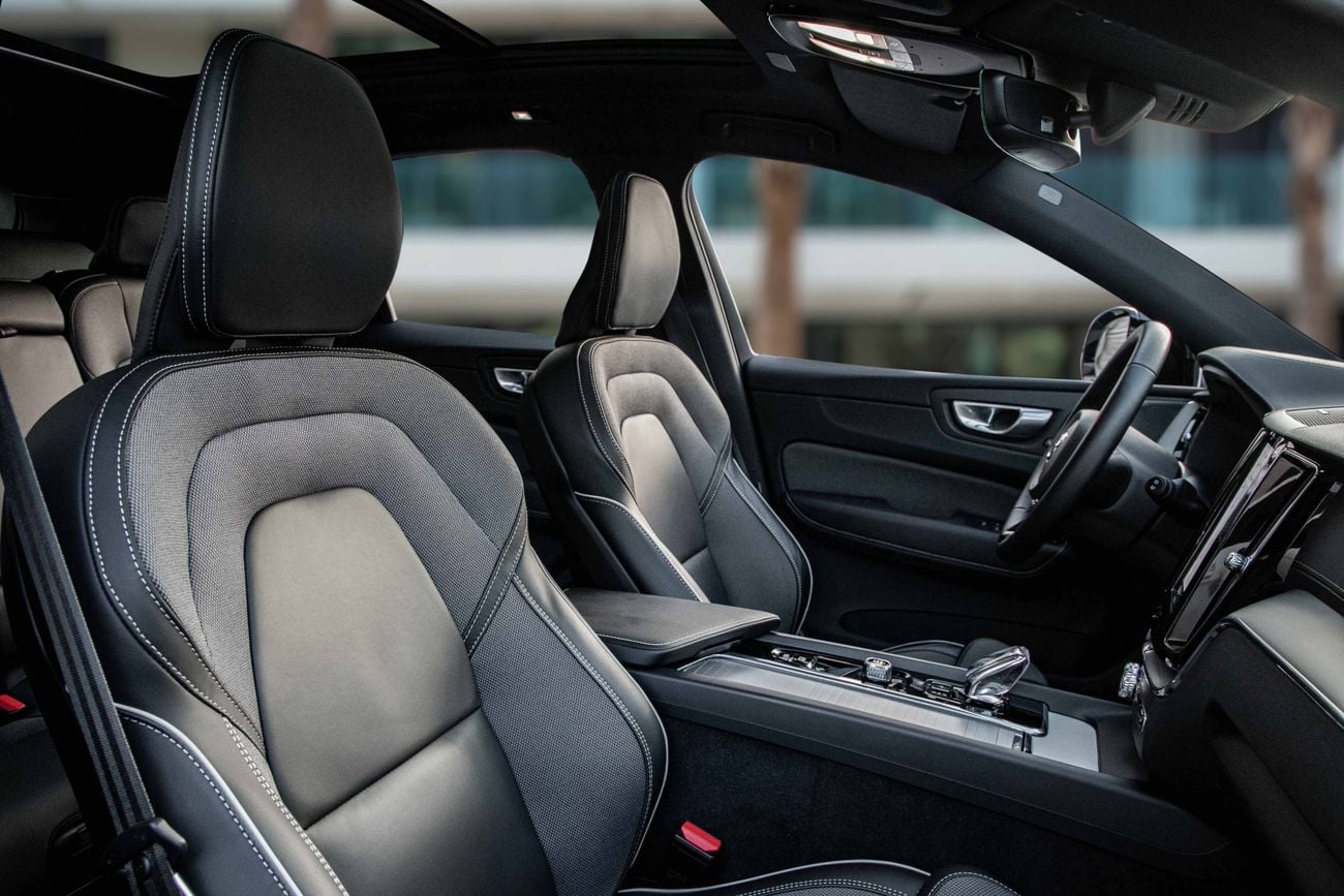 Volvo XC60 XC60 B5 Ultra Dark | 3,036 P.M | 0% Downpayment | Volvo Warranty!