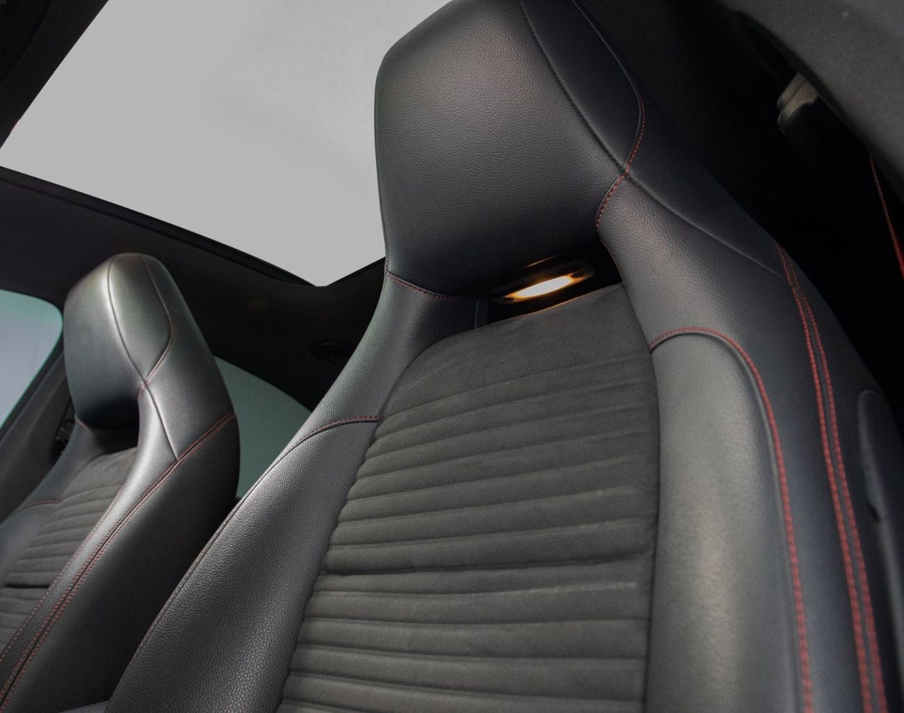 Mercedes Benz CLA250