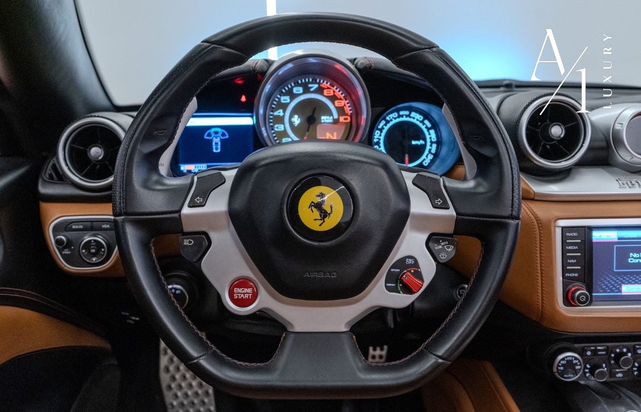 Ferrari California T Std 3.9L (553 HP) 2016 Ferrari California T, With Full Service History, Excellent Condition, GCC Spe
