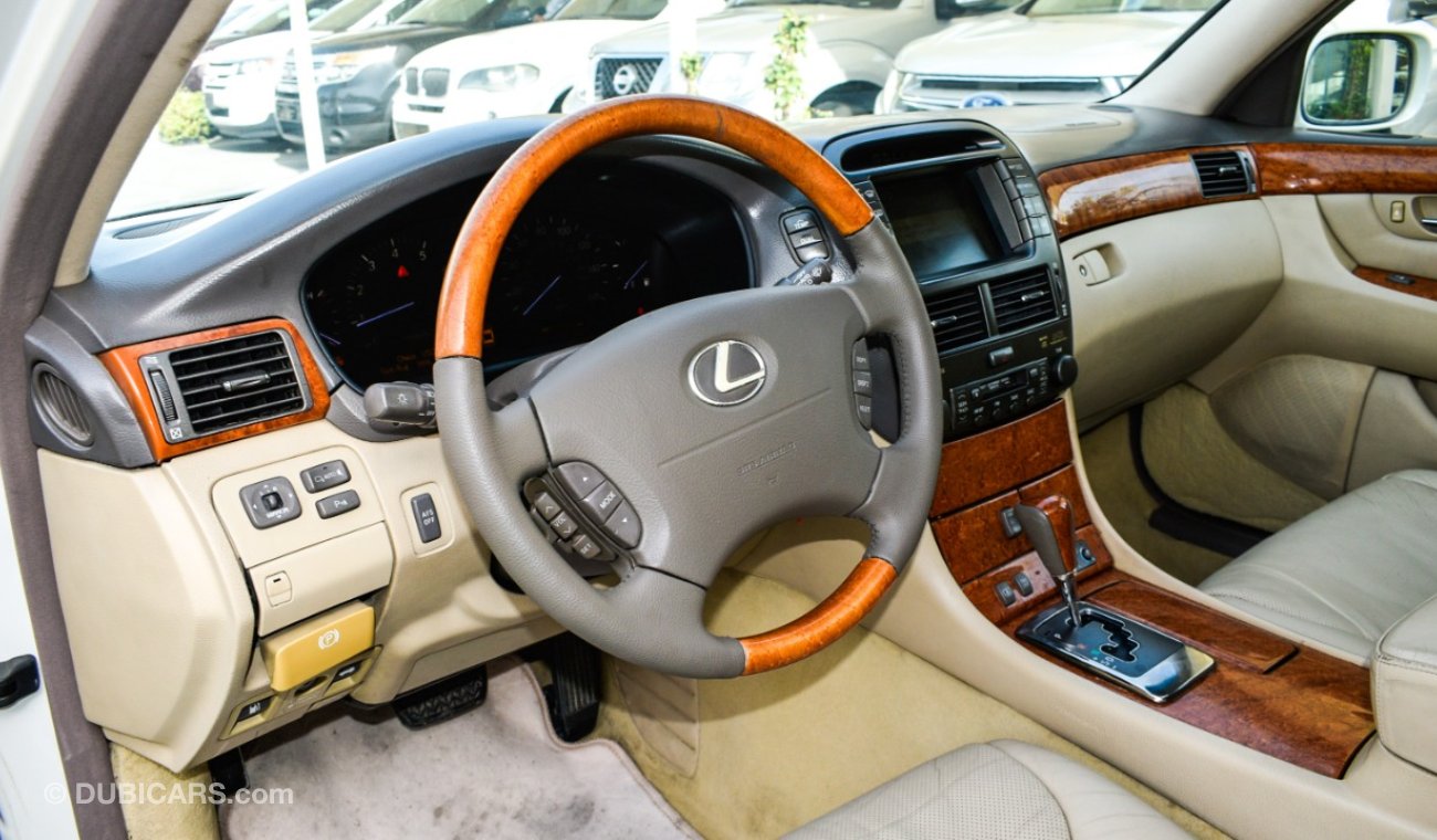 Lexus LS 430 American import white color inside beige 1/2 ultra full option slot leather alloy wheels wood sensor