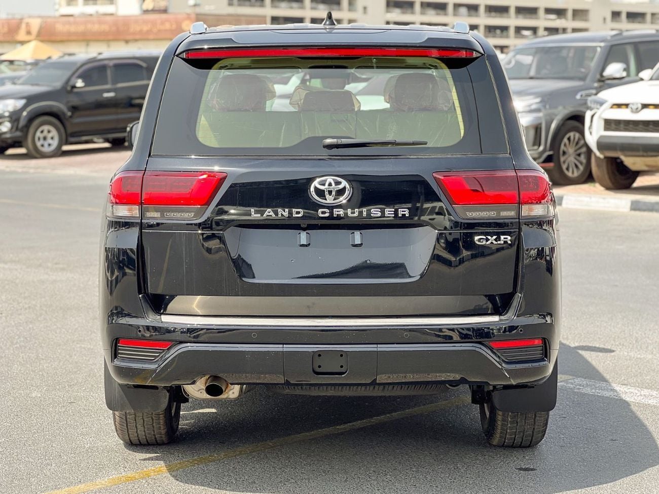 Toyota Land Cruiser EXPORT ONLY - 2026 LC300 GXR 4.0L (GCC Specification)