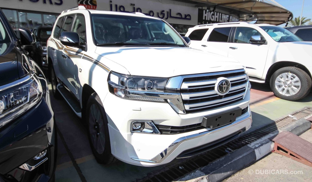 Toyota Land Cruiser White Edition 5.7